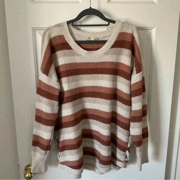 Pink Republic Sweaters Pink Republic Sweater Size Extra Large